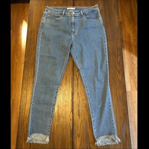 Levi’s 721 High Rise Skinny Jeans (size 33)